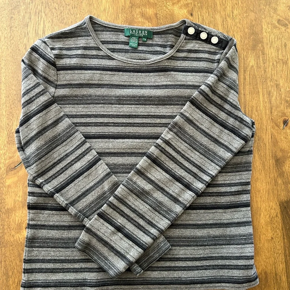 Ralph Lauren 100% Cotton Gray Striped Top (Size P/M) - Picture 6 of 11